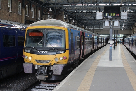 First Thameslink 365507 at London Kings Cross